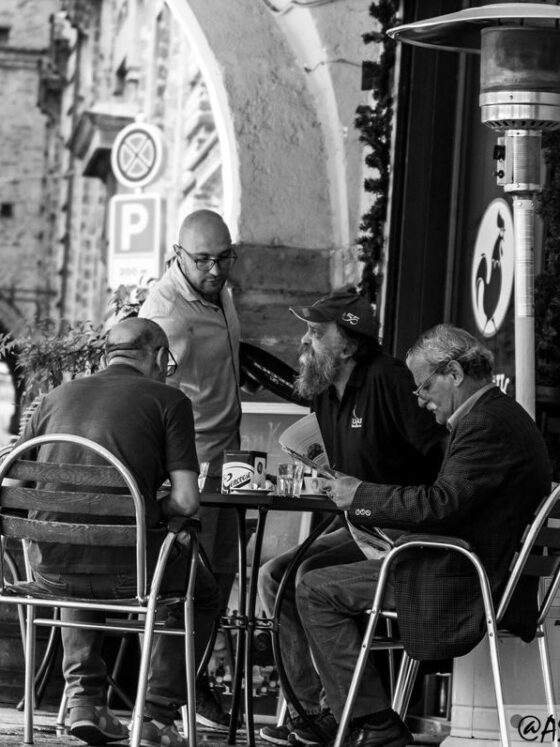 Il barista con le ali